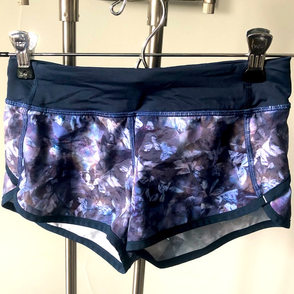 EUC Girls Ivivva by Lululemon “Speedy” shorts Size 8